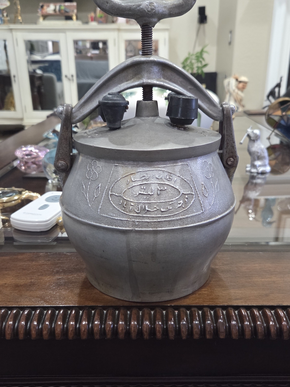 Vintage Afganstan Pressure Cooker Heavy-Duty Metal Stove-Top